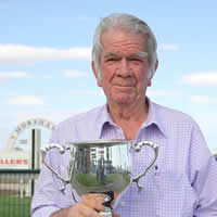 Kingsley’s tough winning day at  2014 Horsham Cup
